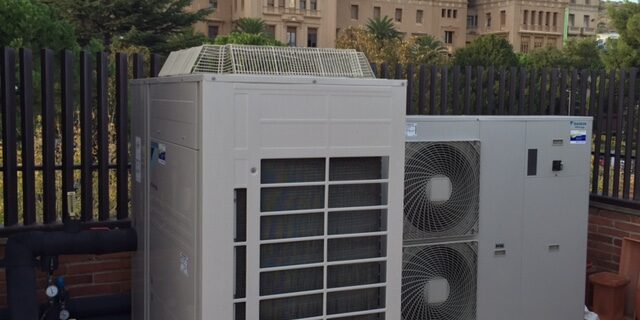 Proyecto Optimfred Climatización con planta enfriadora inverter y sistema a tres tubos