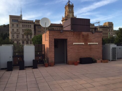 Proyecto Optimfred Climatización con planta enfriadora inverter y sistema a tres tubos